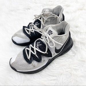 Nike Kyrie 5 Oreo Hightop Sneakers